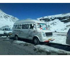 Top Ac Tempo Traveller On Rent in Mall Road Mussoorie